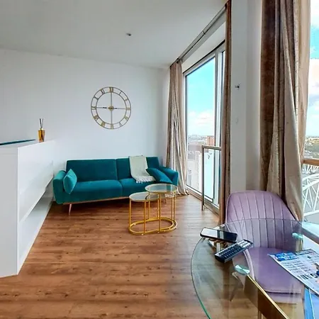 Cozy In *