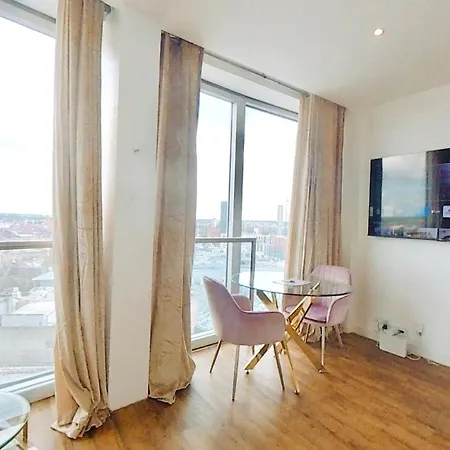 Апартаменты Cozy In *